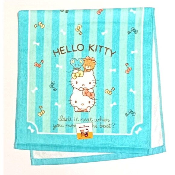Hello kitty and Mimi sanrio face towel - Picture 1 of 3